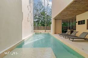 Spacious 3 Br. W/private Pool Exclusive Gym