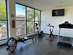 Studio W/private Pool Gym Relaxing Green Areas