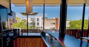 2 Br. Prime Location Amazing Rooftop Pool