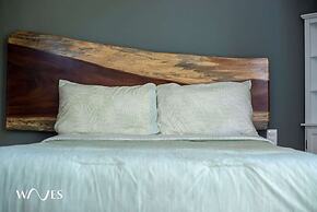 Cozy Great Located Studio W/amazing View