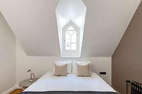 Luxury 2BD apartment in City Center