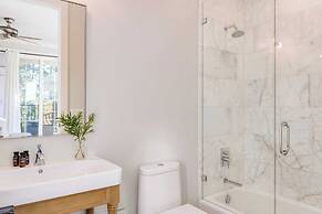 Sleeps 48, 2 Homes w/ Private Beach Access Bradley Circle Buyout by Av