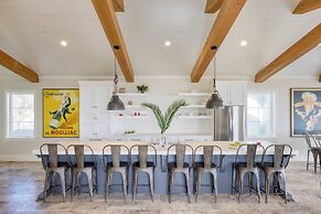 Sleeps 48, 2 Homes w/ Private Beach Access Bradley Circle Buyout by Av