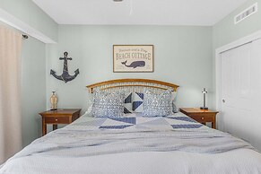 Palms 915- Premier Beachfront Condo