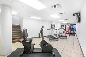 Palms 915- Premier Beachfront Condo