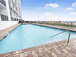 Palms 915- Premier Beachfront Condo