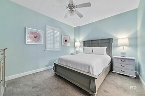 Regency Isle 1102 3 3 2 Covered Parking Spots Penthouse