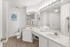 Grand Pointe 512 Gulf-front Stunning Views Top-notch Amenities