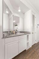 Grand Pointe 512 Gulf-front Stunning Views Top-notch Amenities