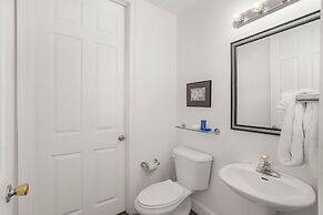 Grand Pointe 512 Gulf-front Stunning Views Top-notch Amenities