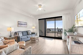 Grand Pointe 512 Gulf-front Stunning Views Top-notch Amenities