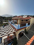 Pantheon Apartments & Studios