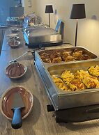 Pantheon Apartments & Studios