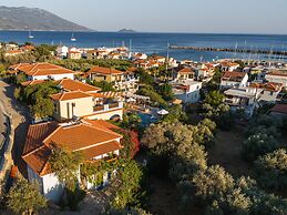 Pantheon Apartments & Studios