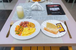 Sky Suites Airport