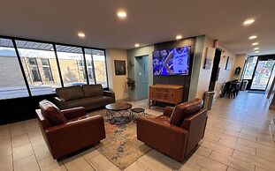 Super 8 By Wyndham Great Falls City Center
