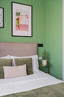 Cismigiu Park Delightful & Fresh Studio