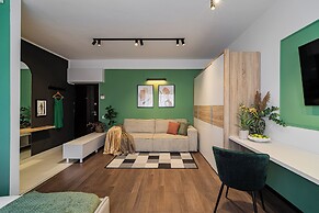 Cismigiu Park Delightful & Fresh Studio