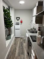 Spacious Central Bull Ring Apt