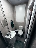 Serene Garden Room Suite City Centre