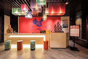 Yantai Lijing Peninsula Hotel