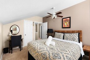 Luxury 5-Bedroom Stay W Pool Spa  Grill