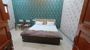 Shree p Guest House