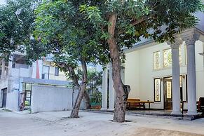 Capital O 94491 Family Homestay