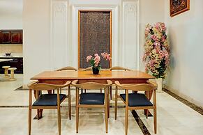 Capital O 94491 Family Homestay