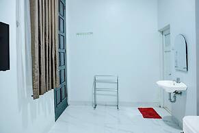 Capital O 94491 Family Homestay