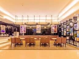 Penguin Airport hotel&free shuttle bus