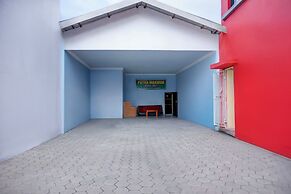 Hotel O Stasiun Tegal Near Alun-Alun  Formerly Lumina Guest House