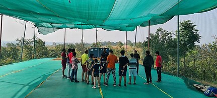 Savli Farm's Nature Retreat & Adventures