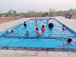 Savli Farm's Nature Retreat & Adventures