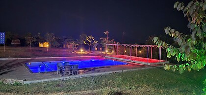 Savli Farm's Nature Retreat & Adventures