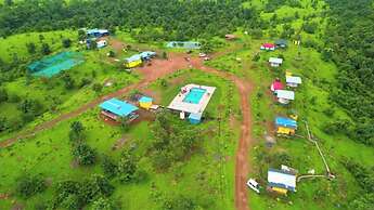 Savli Farm's Nature Retreat & Adventures