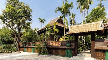 Khmer Lodge