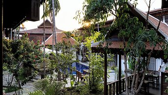Khmer Lodge