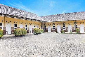 Hotel O Pekalongan Near Pasar Batik Setono Formerly Hotel Puspa Indah