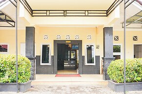 Hotel O Pekalongan Near Pasar Batik Setono Formerly Hotel Puspa Indah