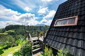 Villa Kayu Amertha