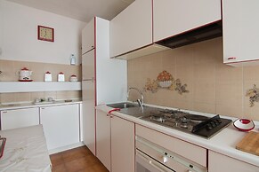 Apartment in Marche Near Lame Rosse
