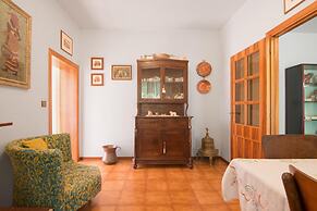 Apartment in Marche Near Lame Rosse