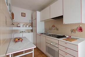 Apartment in Marche Near Lame Rosse