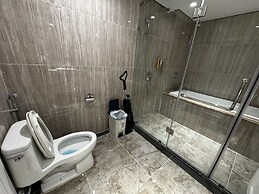 D Le Roi Soleil Premium Suites