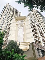 D Le Roi Soleil Premium Suites