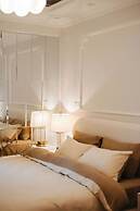 D Le Roi Soleil Premium Suites