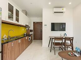 D El Dorado Westlake Luxury Apartments