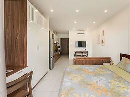 D El Dorado Westlake Luxury Apartments