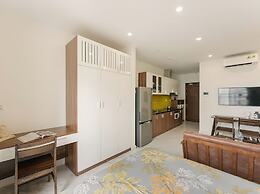 D El Dorado Westlake Luxury Apartments